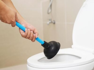 🚽 Professional Toilet Unclogging Service in Male' & Hulhumale' – Clear Blockages Fast! 🚽