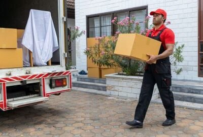 📦 Packing & Moving Services in Male' & Hulhumale' – Stress-Free Relocation! 📦